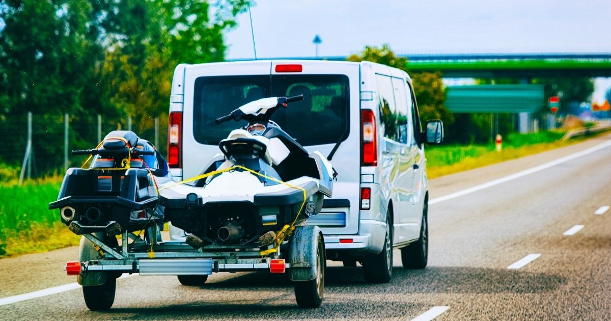 SUV or estate for towing: which to choose